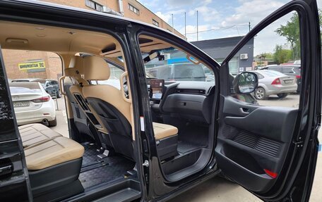 Hyundai Staria, 2022 год, 4 850 000 рублей, 15 фотография