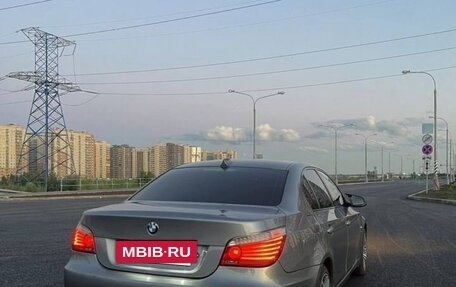 BMW 5 серия, 2009 год, 1 500 000 рублей, 3 фотография