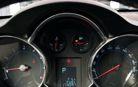 Chevrolet Cruze II, 2012 год, 950 000 рублей, 15 фотография