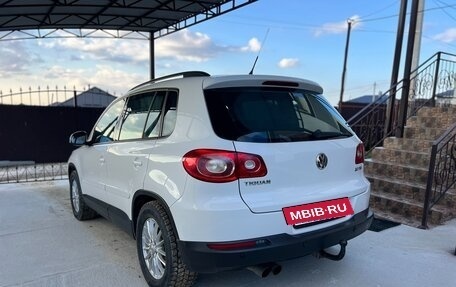 Volkswagen Tiguan I, 2010 год, 1 080 000 рублей, 4 фотография
