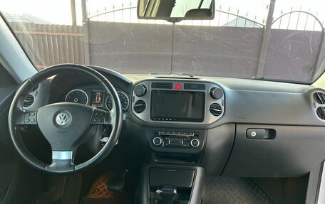 Volkswagen Tiguan I, 2010 год, 1 080 000 рублей, 10 фотография