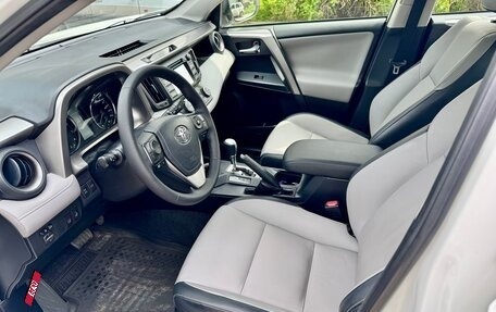 Toyota RAV4, 2016 год, 2 180 000 рублей, 7 фотография