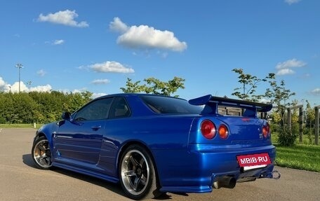 Nissan Skyline, 2001 год, 10 000 000 рублей, 4 фотография