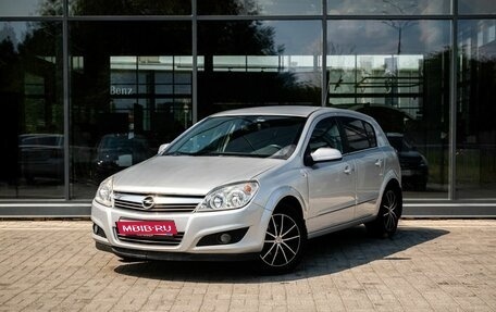 Opel Astra H, 2013 год, 600 000 рублей, 1 фотография