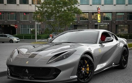 Ferrari 812, 2018 год, 32 990 000 рублей, 1 фотография
