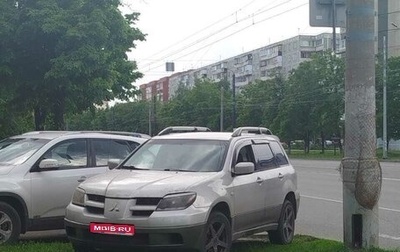 Mitsubishi Outlander III рестайлинг 3, 2003 год, 600 000 рублей, 1 фотография