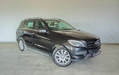 Mercedes-Benz M-Класс, 2013 год, 2 400 000 рублей, 3 фотография