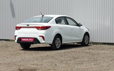 KIA Rio IV, 2018 год, 845 000 рублей, 3 фотография