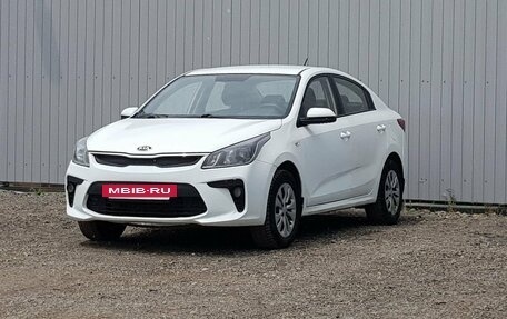 KIA Rio IV, 2018 год, 845 000 рублей, 2 фотография