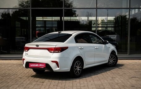 KIA Rio IV, 2018 год, 1 450 000 рублей, 2 фотография
