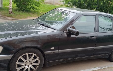 Mercedes-Benz C-Класс, 1998 год, 500 000 рублей, 3 фотография