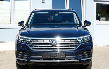Volkswagen Touareg III, 2023 год, 5 700 000 рублей, 4 фотография