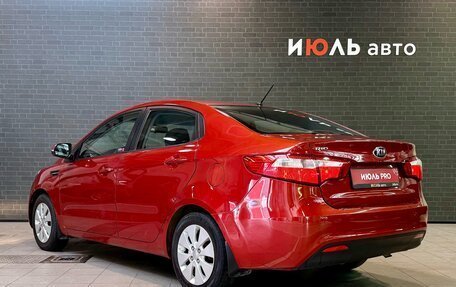 KIA Rio III рестайлинг, 2013 год, 920 000 рублей, 4 фотография