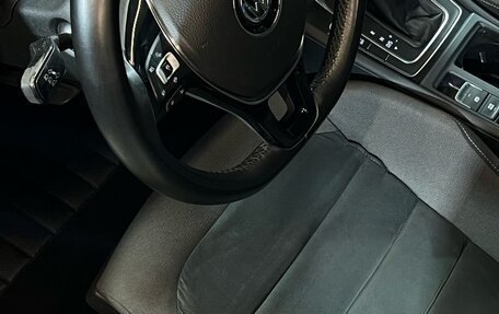 Volkswagen Golf VII, 2018 год, 1 950 000 рублей, 6 фотография