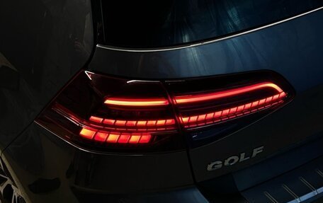Volkswagen Golf VII, 2018 год, 1 950 000 рублей, 12 фотография