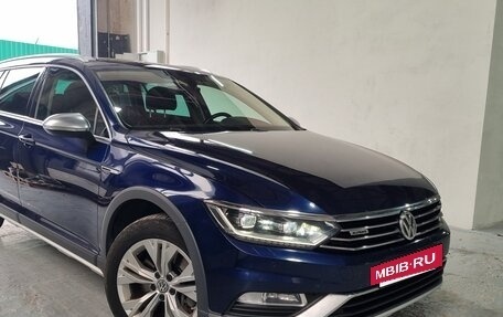 Volkswagen Passat B8 рестайлинг, 2017 год, 2 825 000 рублей, 2 фотография