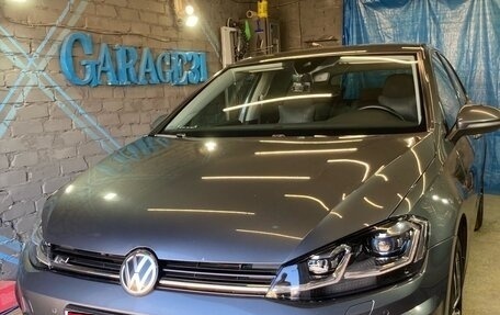 Volkswagen Golf VII, 2018 год, 1 950 000 рублей, 15 фотография