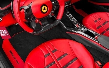 Ferrari 812, 2018 год, 32 990 000 рублей, 7 фотография