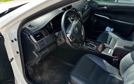Toyota Camry, 2016 год, 2 450 000 рублей, 10 фотография