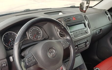 Volkswagen Tiguan I, 2010 год, 850 000 рублей, 6 фотография