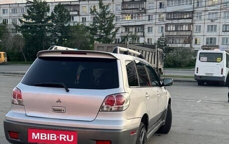 Mitsubishi Outlander III рестайлинг 3, 2003 год, 600 000 рублей, 3 фотография