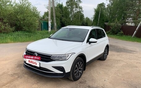 Volkswagen Tiguan II, 2021 год, 2 900 000 рублей, 2 фотография