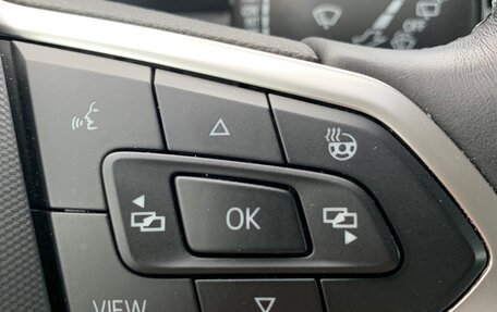 Volkswagen Tiguan II, 2021 год, 2 900 000 рублей, 12 фотография