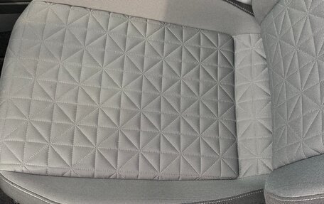 Volkswagen Tiguan II, 2021 год, 2 900 000 рублей, 21 фотография