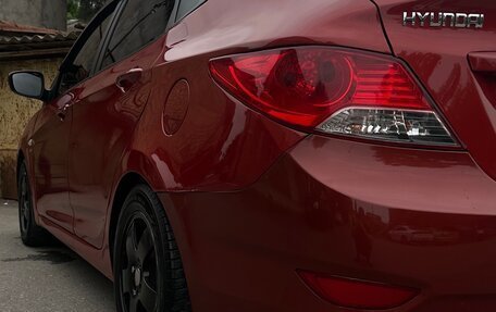 Hyundai Solaris II рестайлинг, 2013 год, 700 000 рублей, 14 фотография