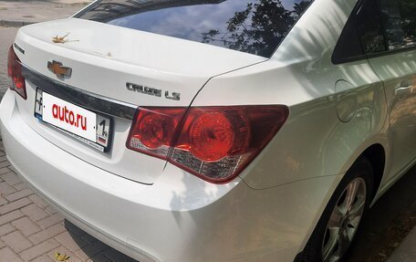 Chevrolet Cruze II, 2011 год, 750 000 рублей, 3 фотография