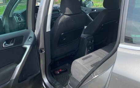 Volkswagen Tiguan I, 2009 год, 900 000 рублей, 2 фотография