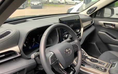 Toyota Highlander, 2025 год, 5 700 000 рублей, 10 фотография