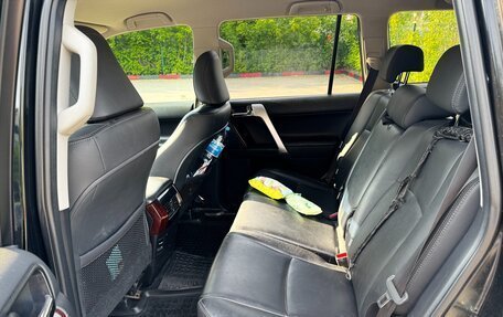 Toyota Land Cruiser Prado 150 рестайлинг 2, 2016 год, 5 300 000 рублей, 20 фотография