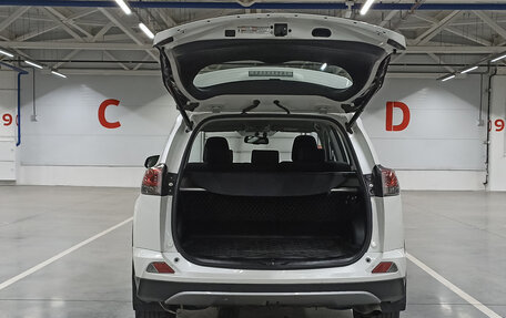 Toyota RAV4, 2017 год, 1 999 900 рублей, 14 фотография