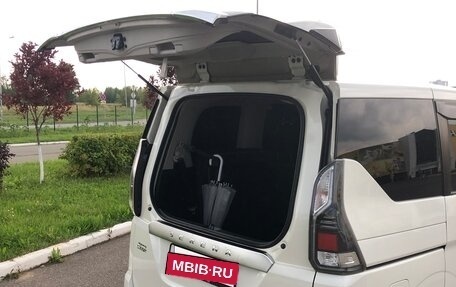 Nissan Serena IV, 2018 год, 2 125 000 рублей, 4 фотография