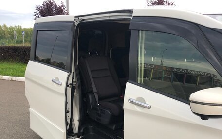 Nissan Serena IV, 2018 год, 2 125 000 рублей, 12 фотография