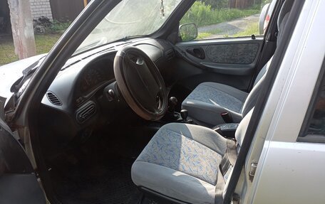 Chevrolet Niva I рестайлинг, 2004 год, 295 000 рублей, 5 фотография