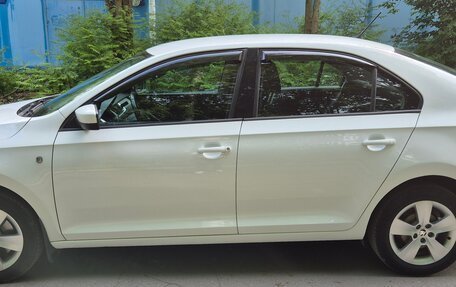 Skoda Rapid I, 2014 год, 1 040 000 рублей, 2 фотография