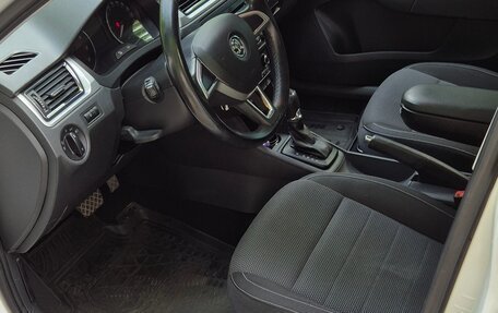 Skoda Rapid I, 2014 год, 1 040 000 рублей, 12 фотография