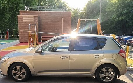 KIA cee'd I рестайлинг, 2010 год, 885 000 рублей, 10 фотография