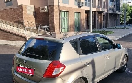 KIA cee'd I рестайлинг, 2010 год, 885 000 рублей, 7 фотография