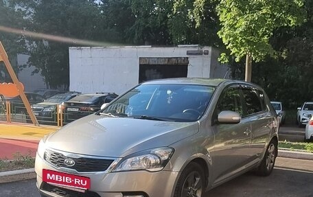 KIA cee'd I рестайлинг, 2010 год, 885 000 рублей, 12 фотография