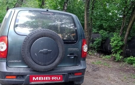 Chevrolet Niva I рестайлинг, 2011 год, 420 000 рублей, 4 фотография