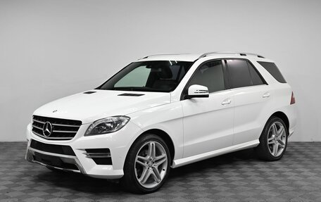 Mercedes-Benz M-Класс, 2015 год, 2 799 000 рублей, 1 фотография