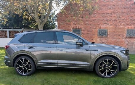 Volkswagen Touareg III, 2023 год, 6 500 000 рублей, 2 фотография