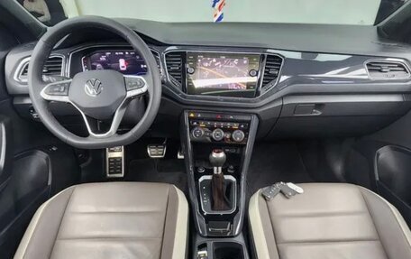 Volkswagen T-Roc I, 2021 год, 2 110 000 рублей, 8 фотография