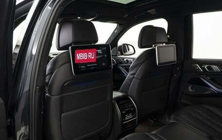 BMW X7, 2019 год, 7 200 000 рублей, 14 фотография