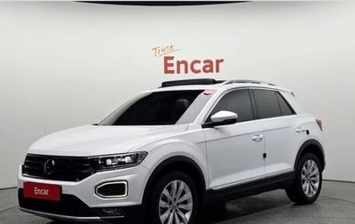 Volkswagen T-Roc I, 2021 год, 2 200 000 рублей, 1 фотография