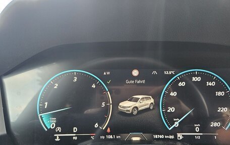 Volkswagen Touareg III, 2023 год, 5 630 000 рублей, 7 фотография