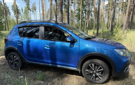 Renault Sandero II рестайлинг, 2020 год, 1 280 000 рублей, 3 фотография